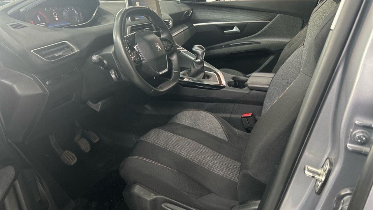 Foto Peugeot 3008 11