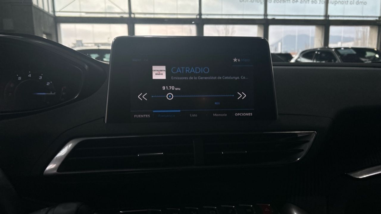 Foto Peugeot 3008 15