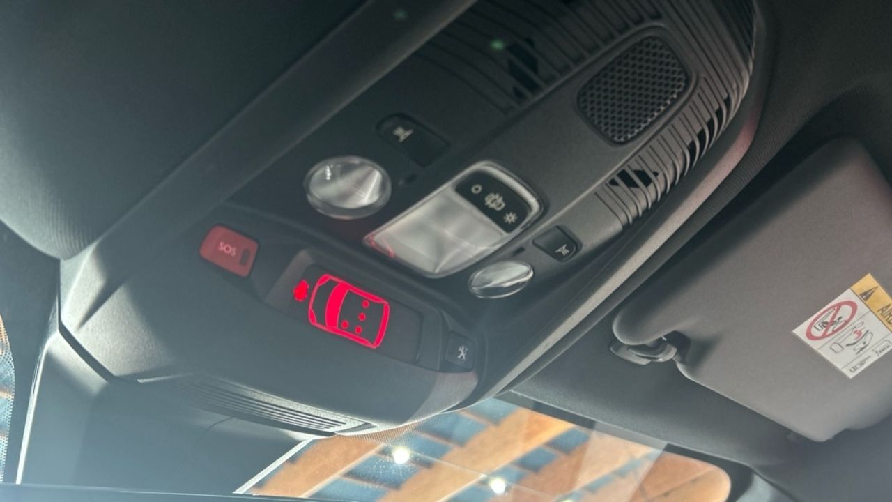 Foto Peugeot 3008 18