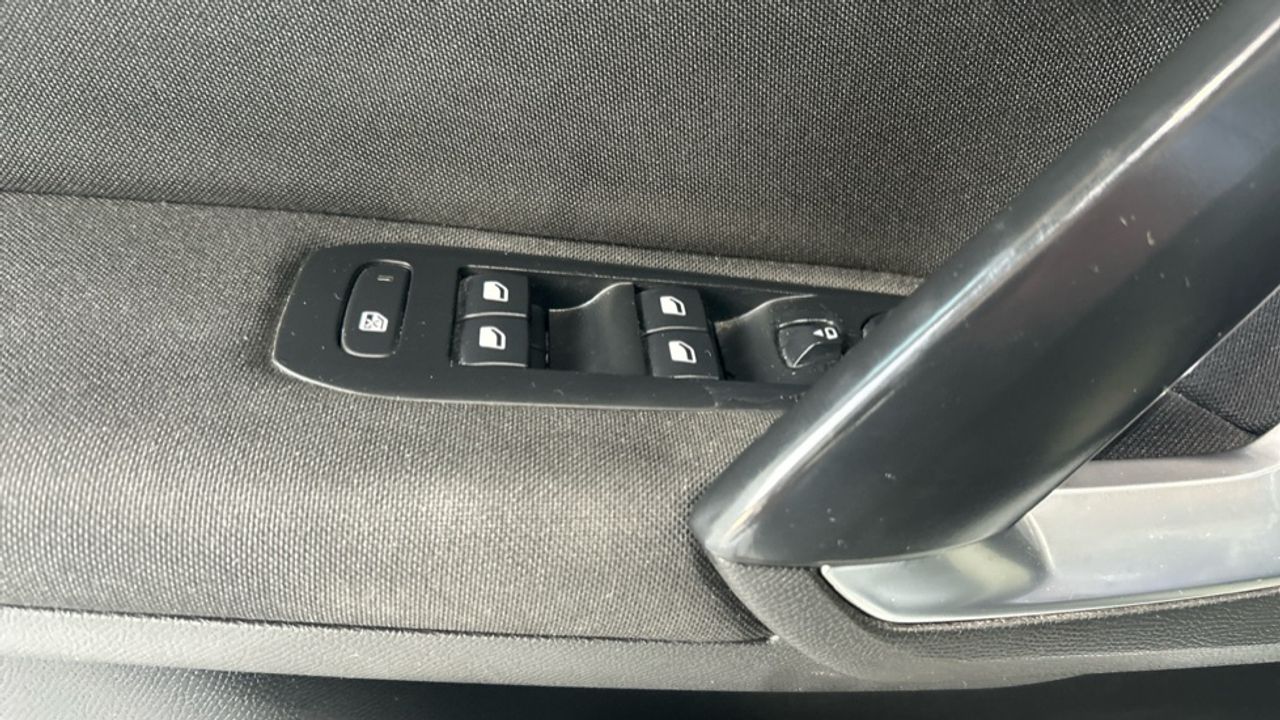Foto Peugeot 308 19