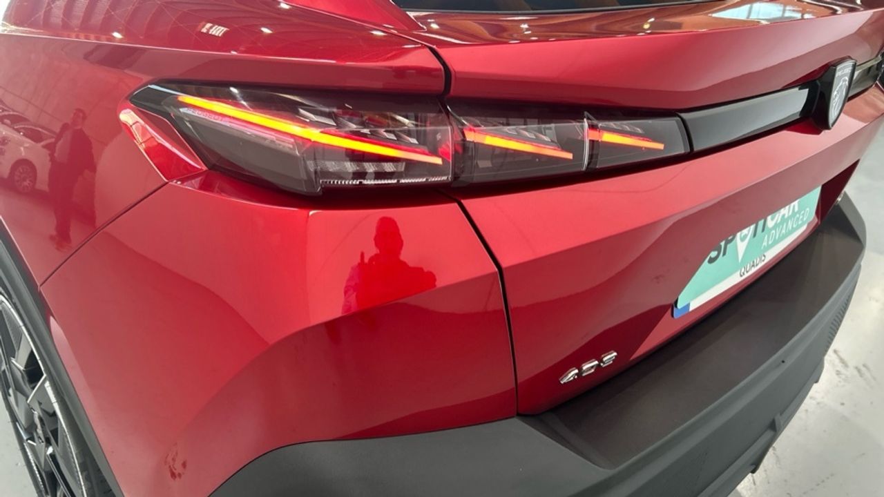 Foto Peugeot 408 17