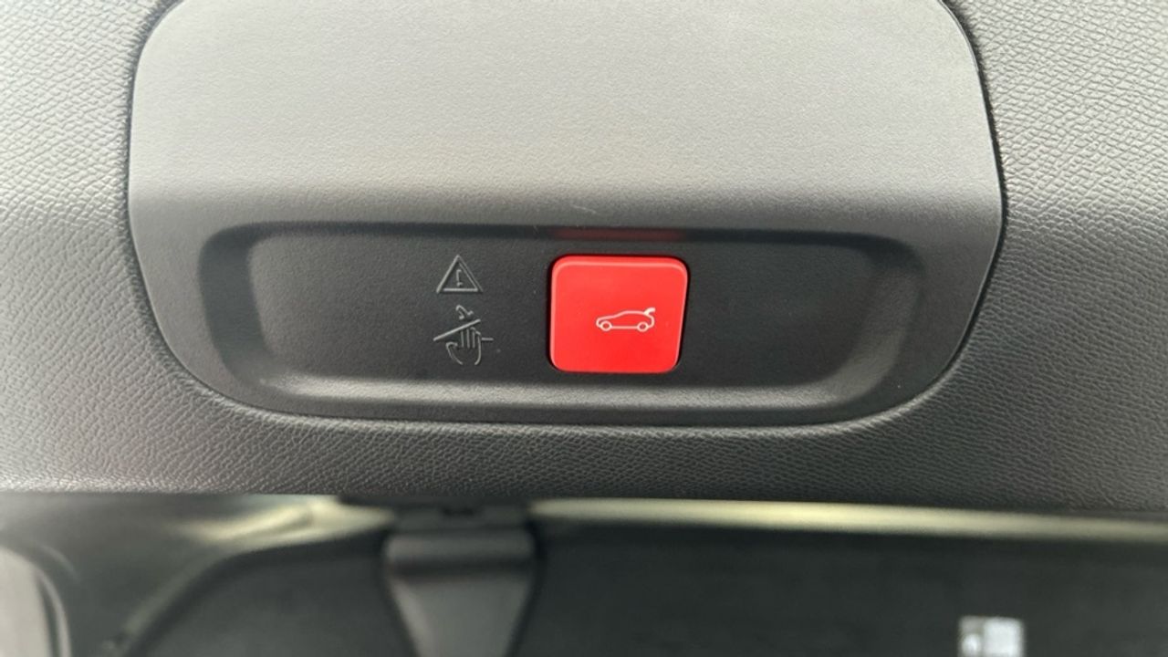 Foto Peugeot 408 24