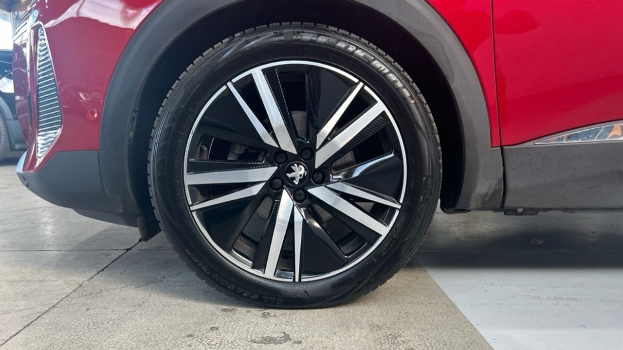 Foto Peugeot 5008 13