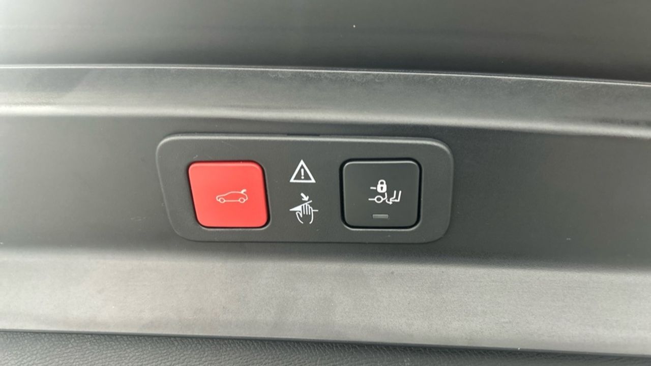 Foto Peugeot 5008 24