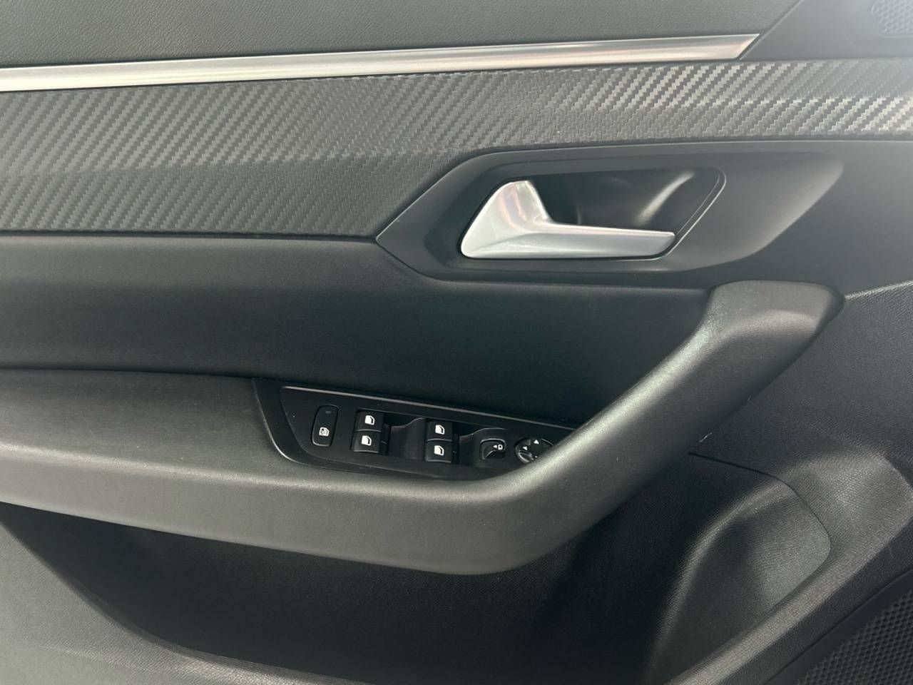 Foto Peugeot 508 21