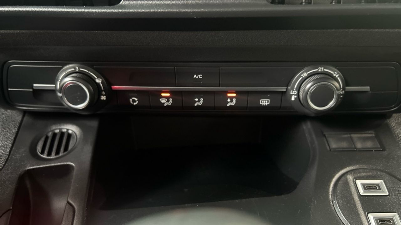 Foto Peugeot Rifter 36