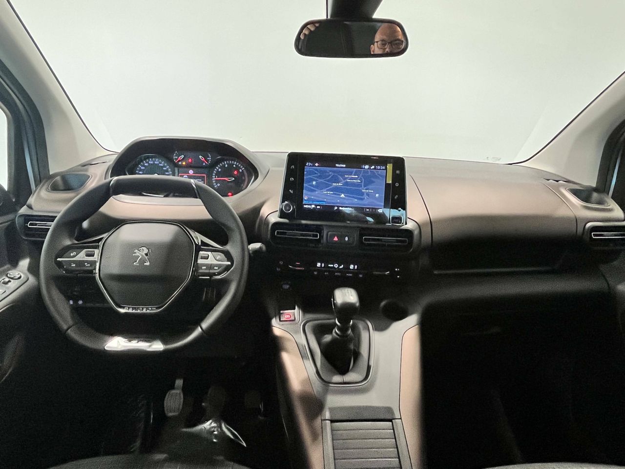 Foto Peugeot Rifter 28