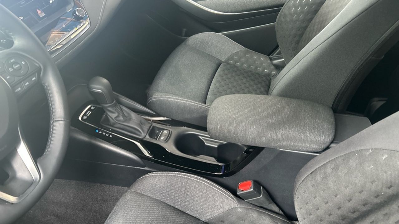 Foto Toyota Corolla 14