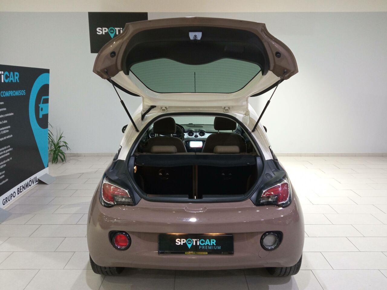 Foto Opel Adam 9