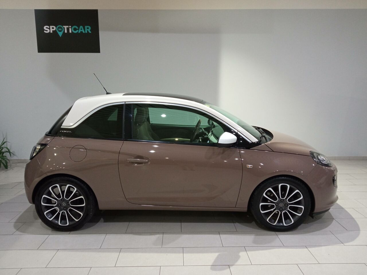 Foto Opel Adam 30