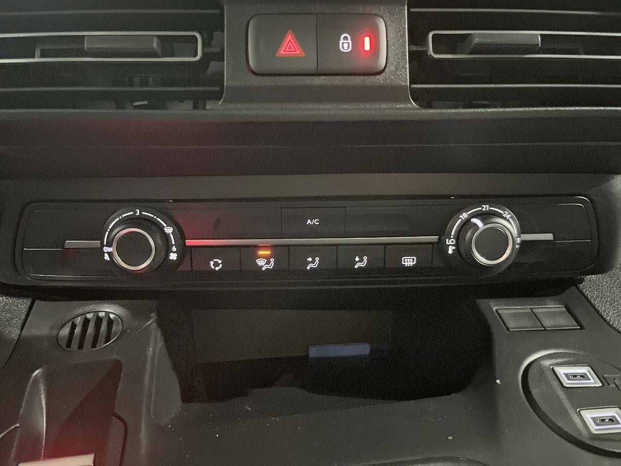 Foto Citroën Berlingo 15