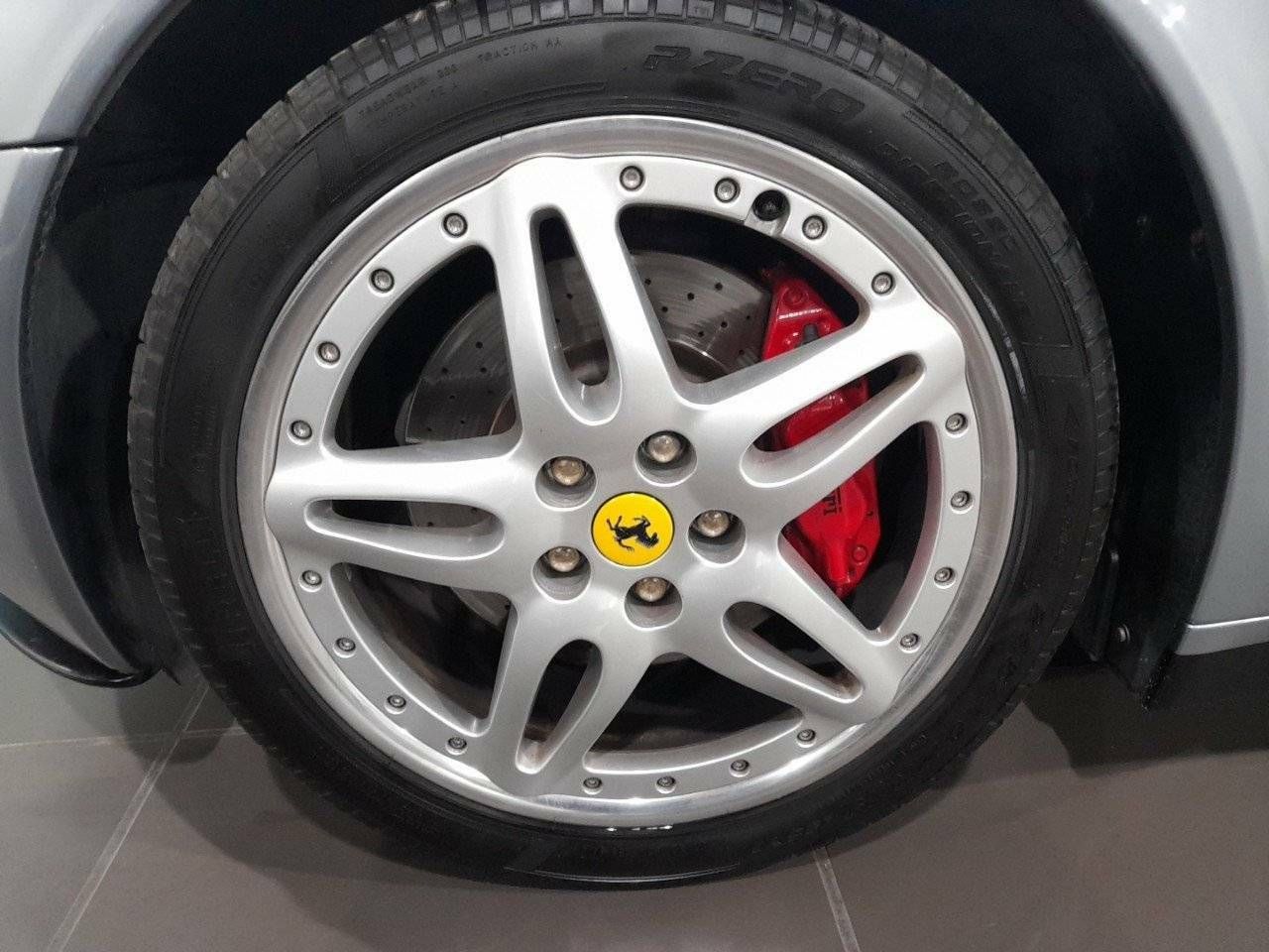 Foto Ferrari 612 11