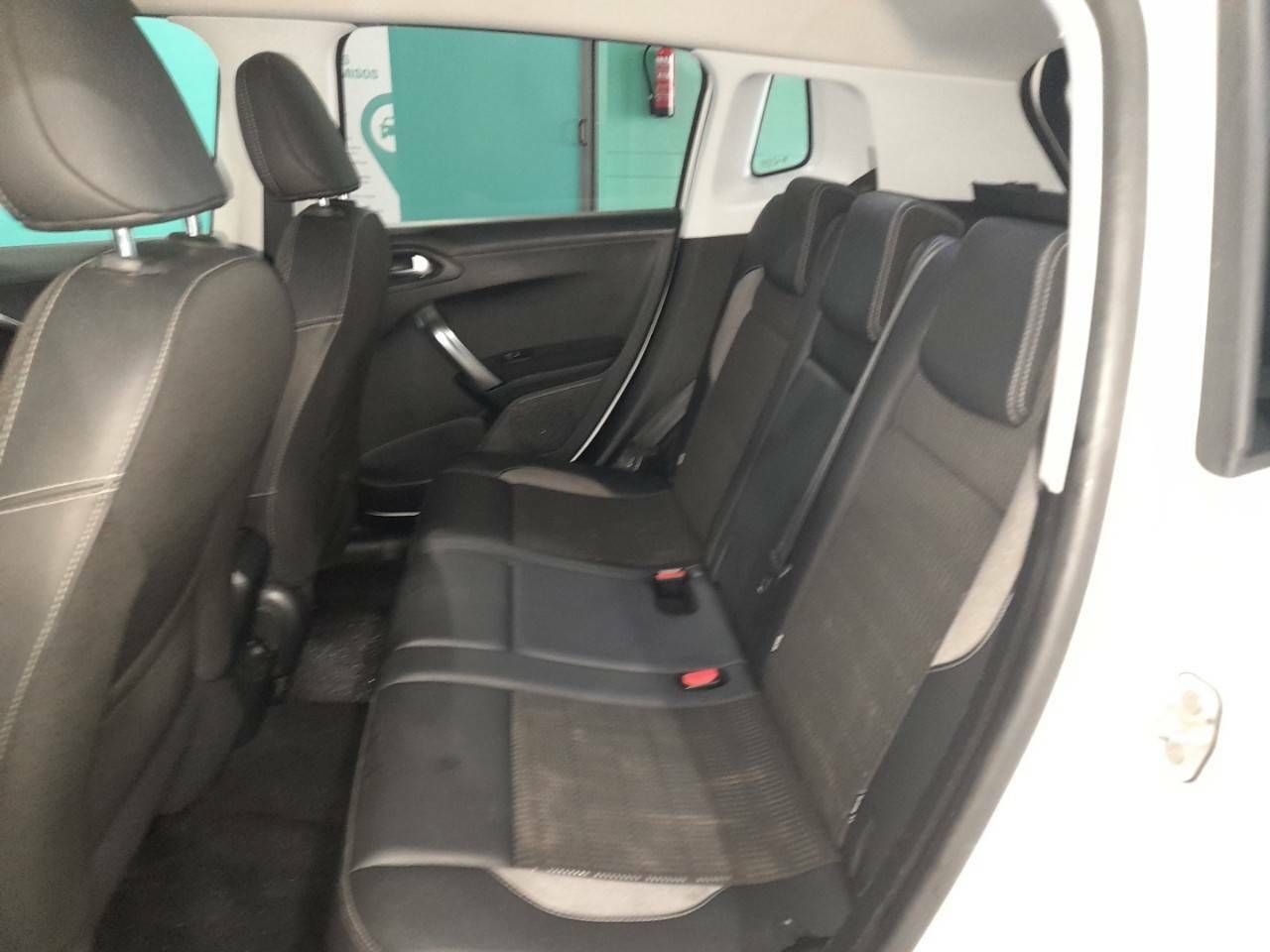 Foto Peugeot 2008 10