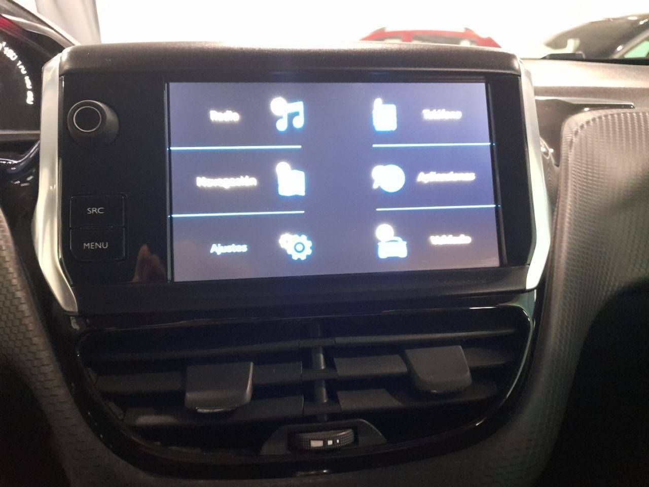 Foto Peugeot 2008 12