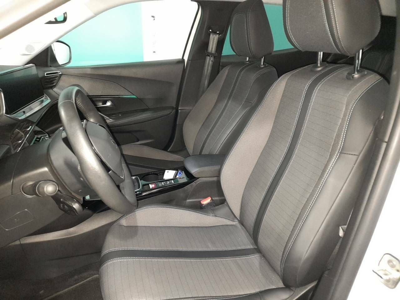 Foto Peugeot 2008 9