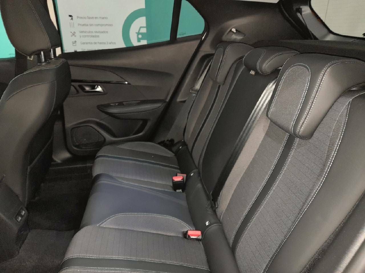 Foto Peugeot 2008 10