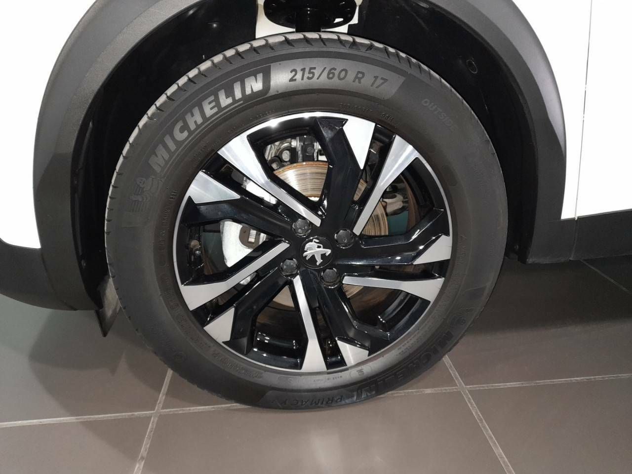 Foto Peugeot 2008 11