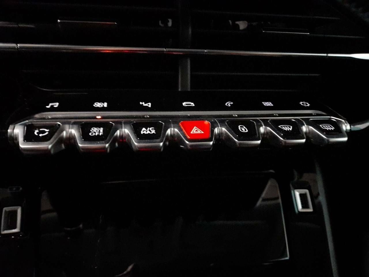 Foto Peugeot 2008 14