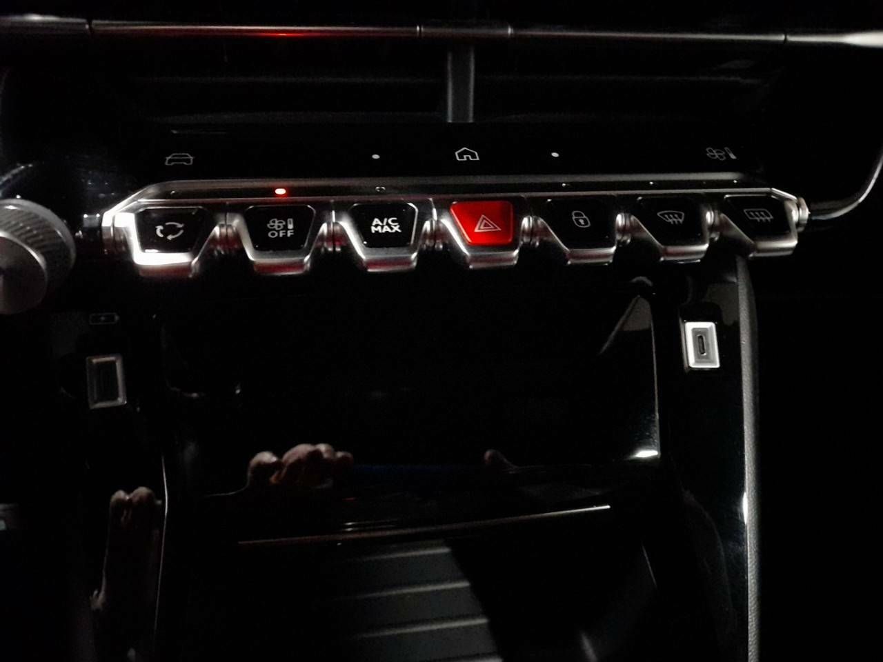 Foto Peugeot 2008 15