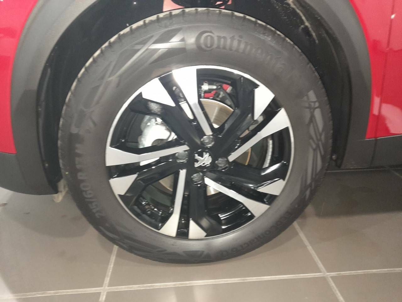 Foto Peugeot 2008 11