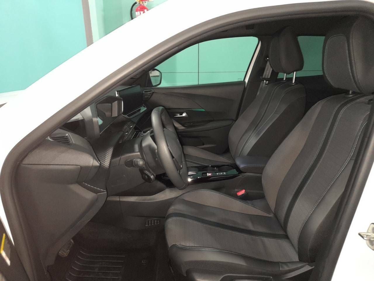 Foto Peugeot 2008 9
