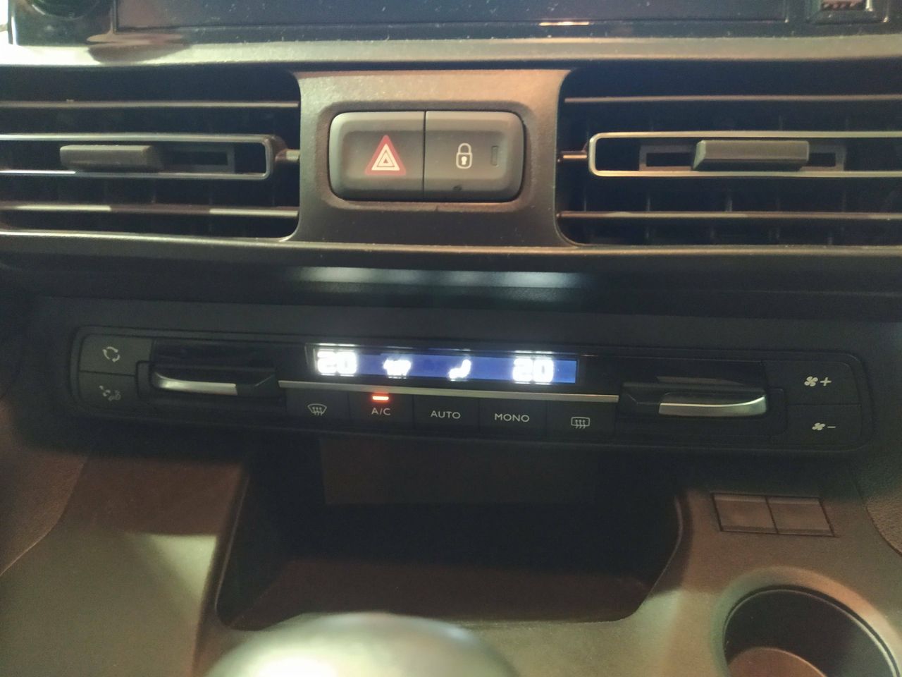 Foto Opel Combo 16
