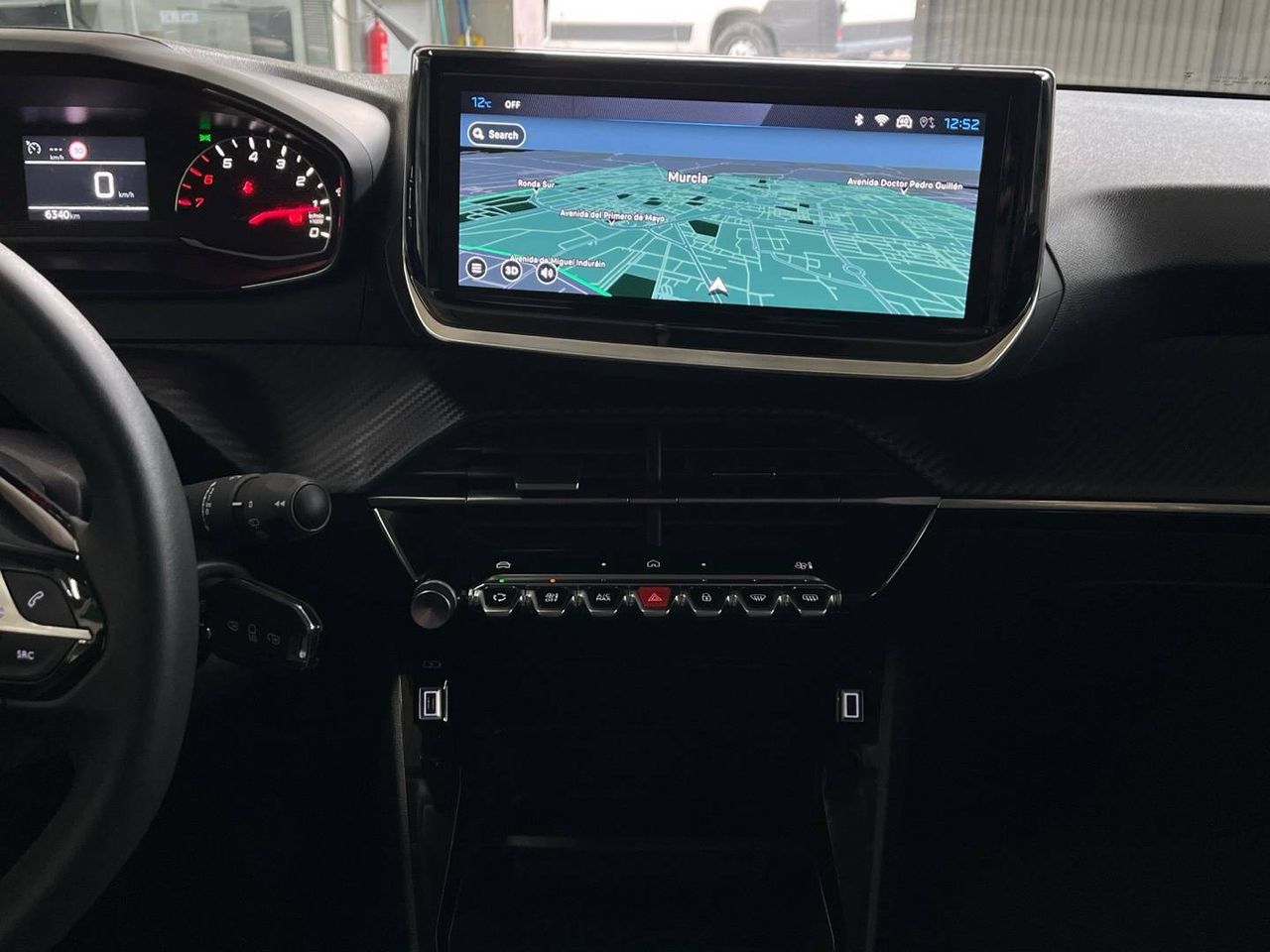Foto Peugeot 208 12