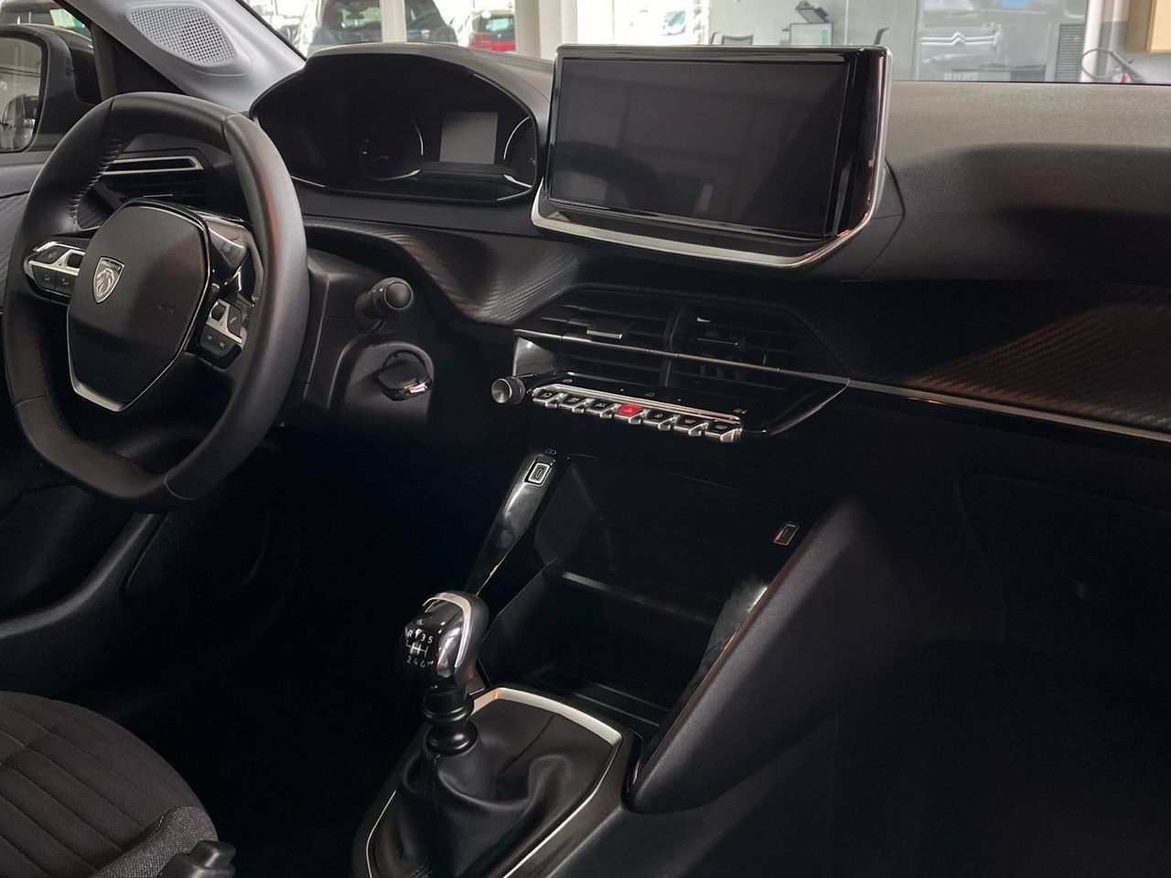 Foto Peugeot 208 17