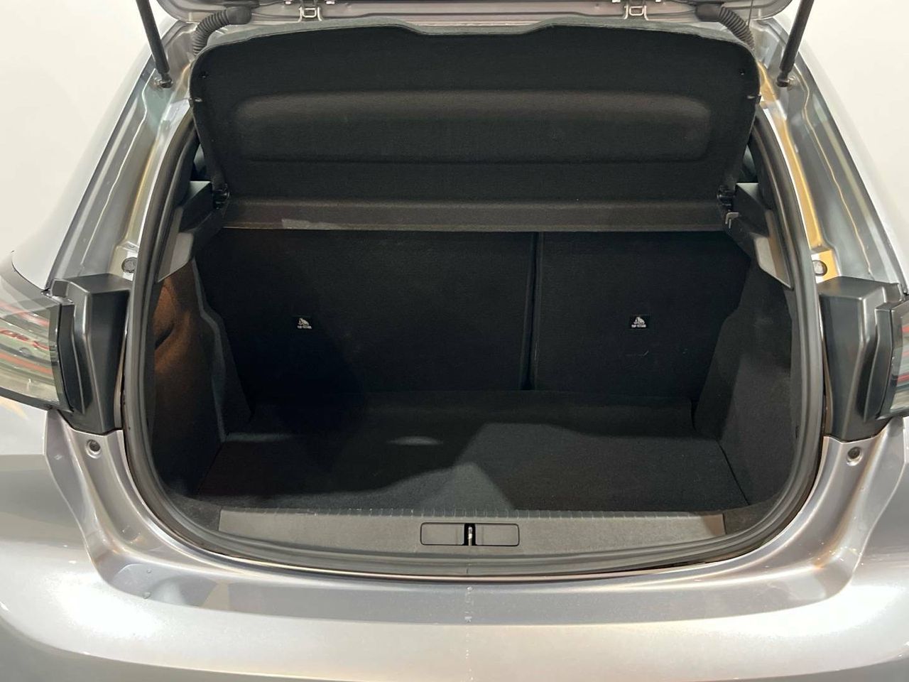 Foto Peugeot 208 6
