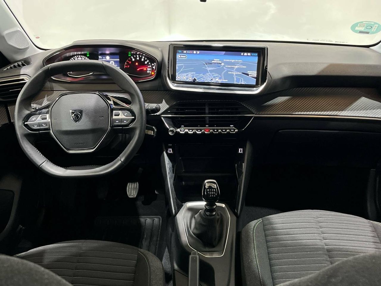 Foto Peugeot 208 8