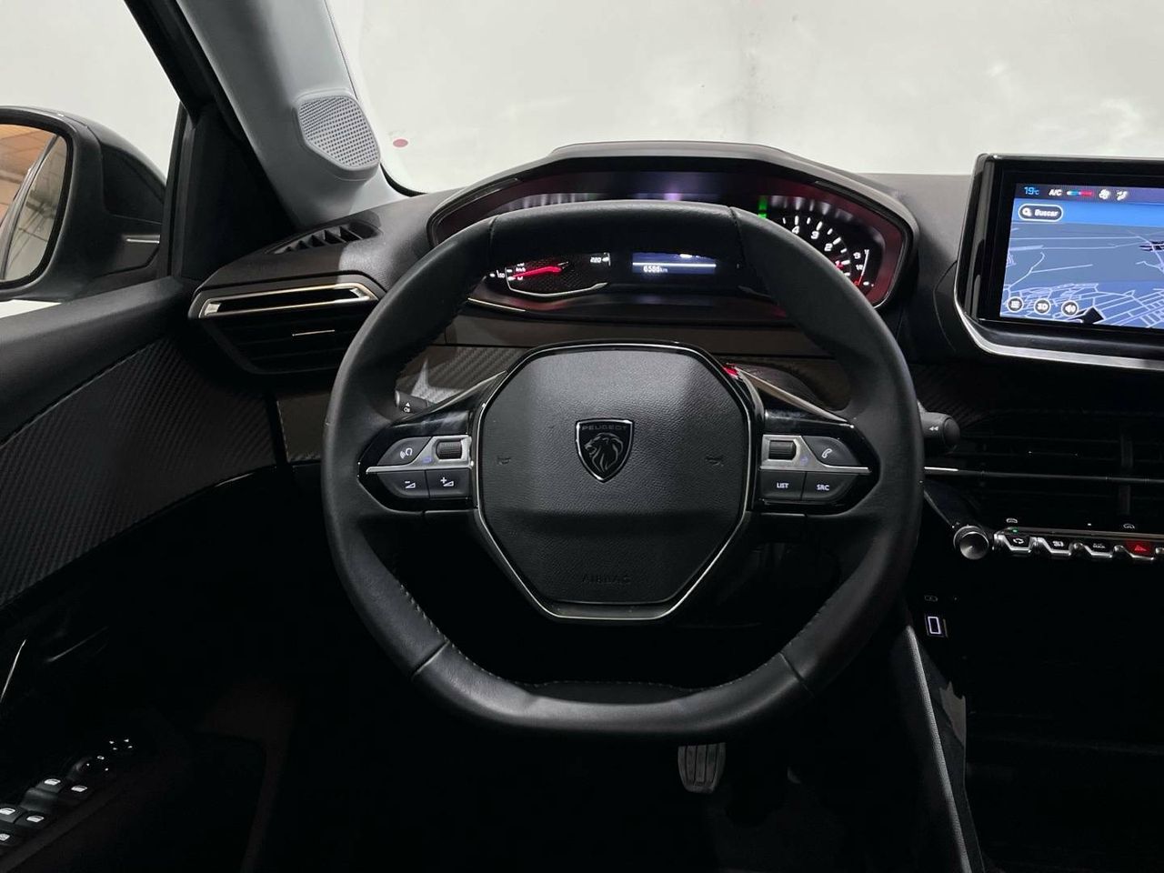 Foto Peugeot 208 13