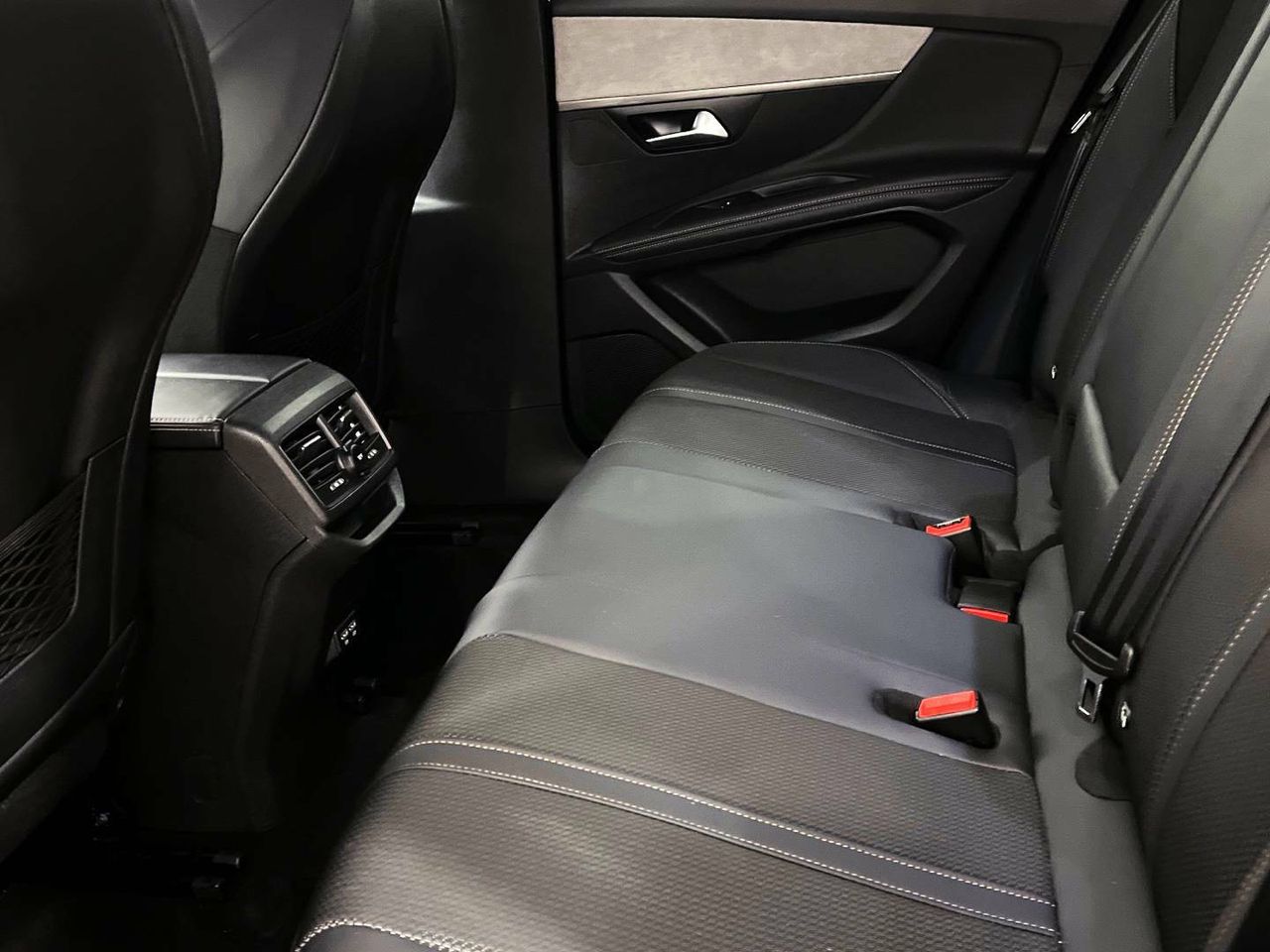 Foto Peugeot 3008 10