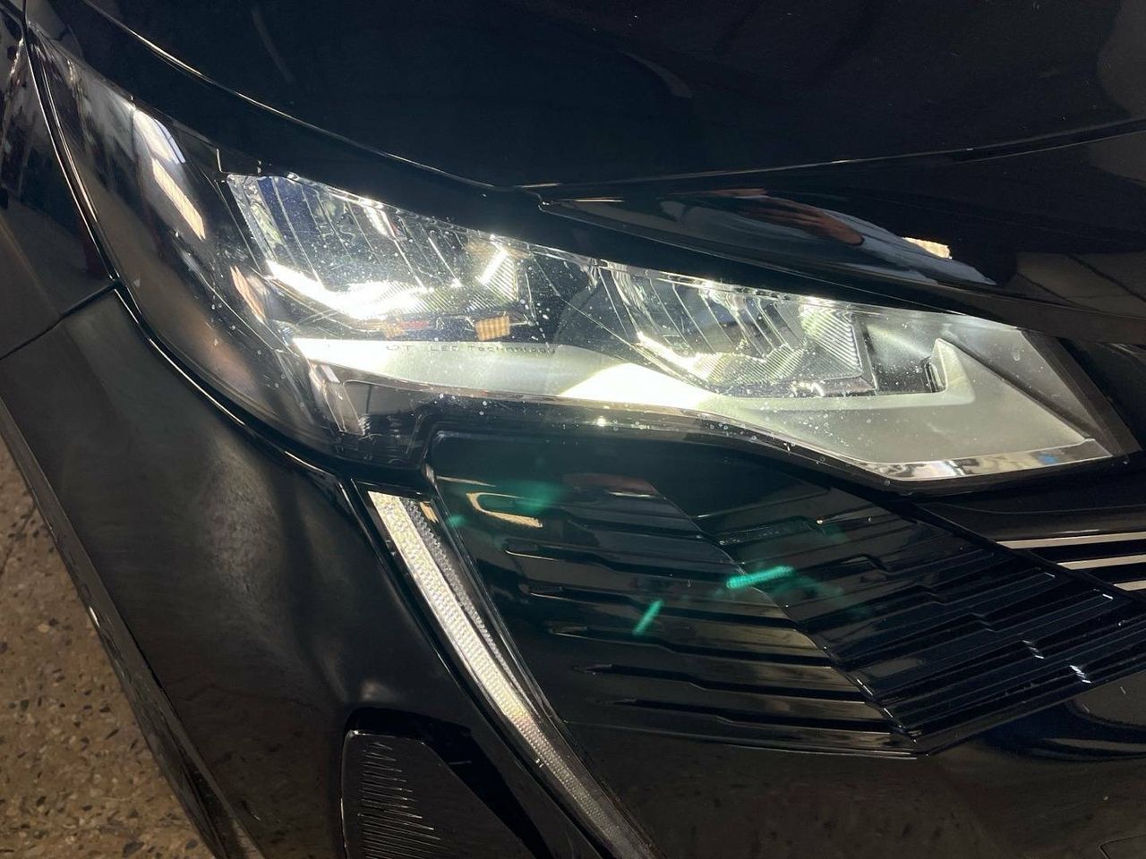 Foto Peugeot 3008 32