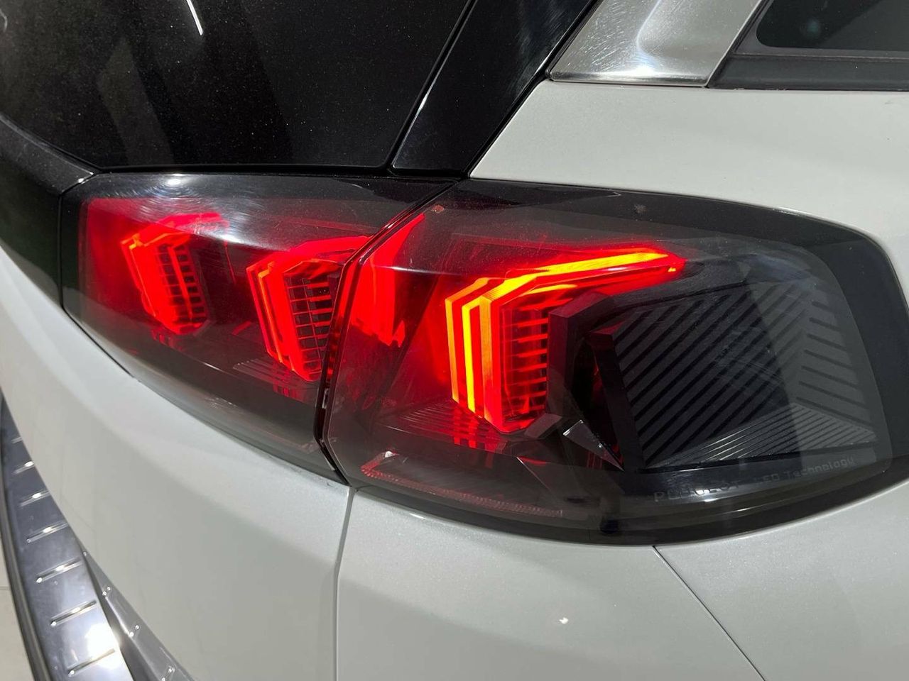 Foto Peugeot 5008 22