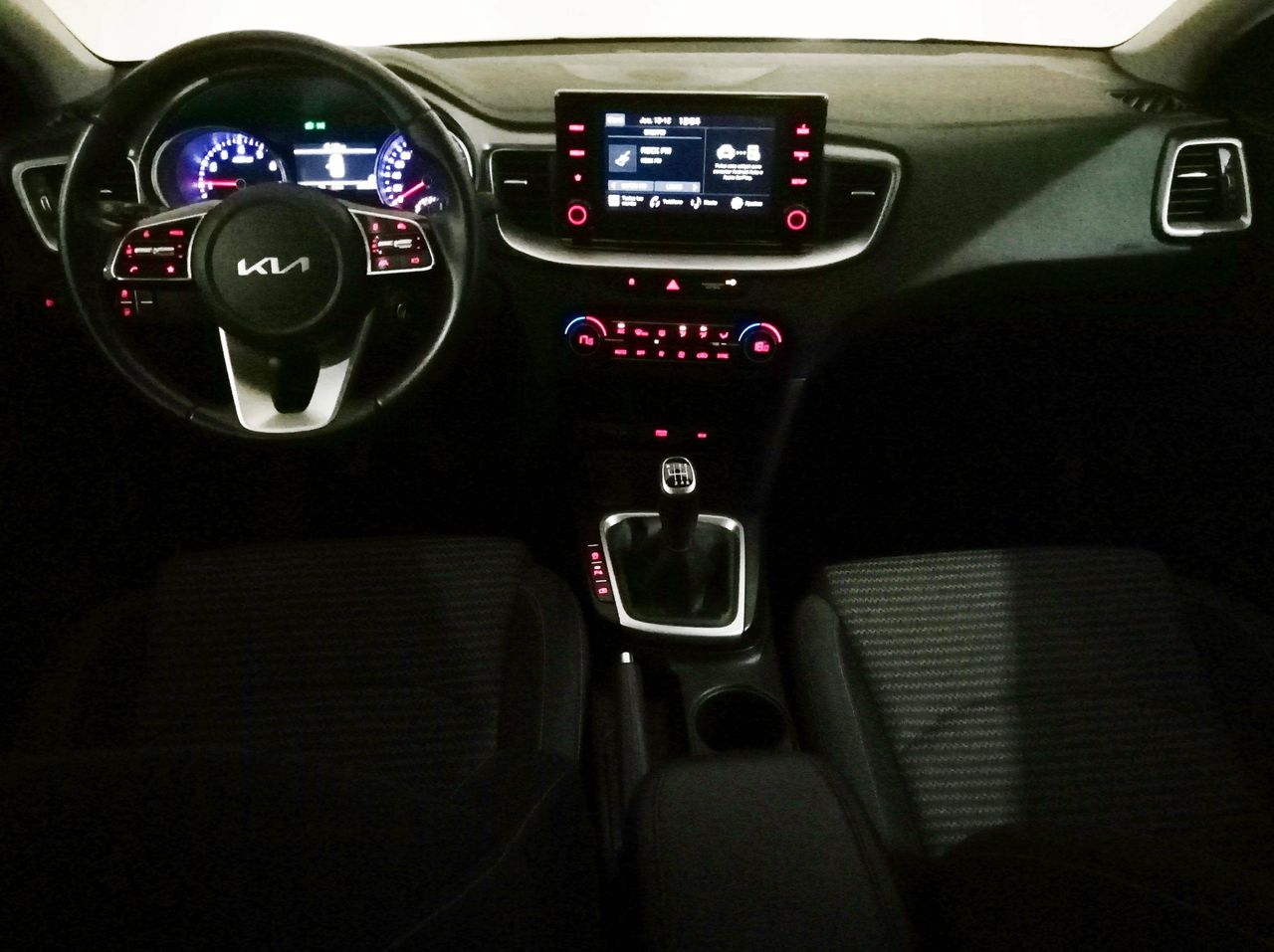 Foto Kia Ceed 8