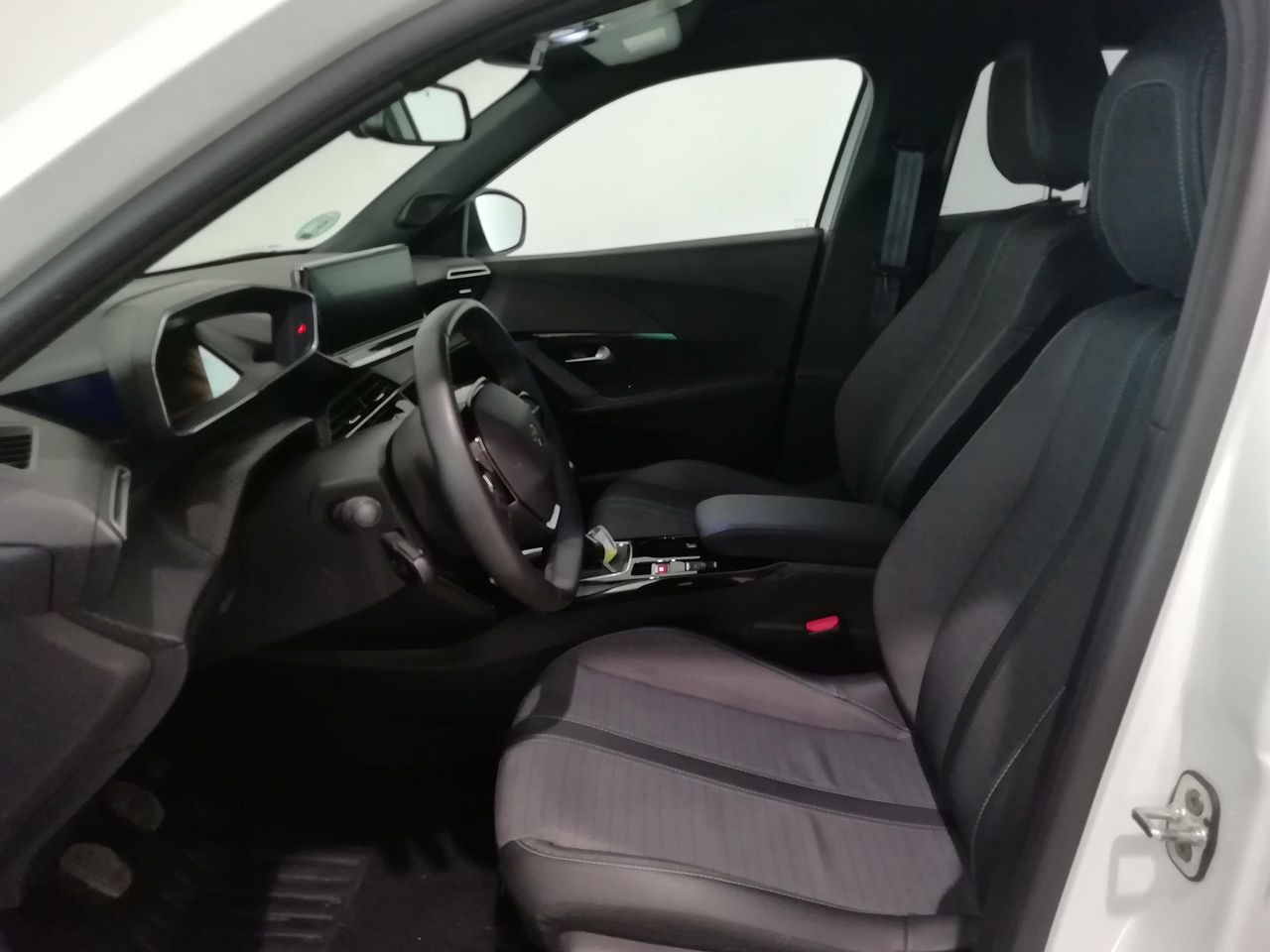 Foto Peugeot 2008 9