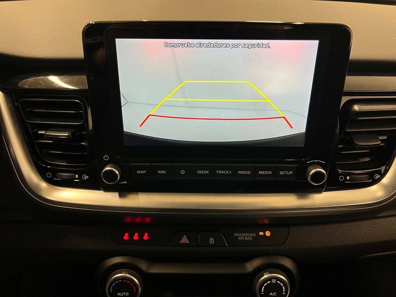 Foto Kia Stonic 13