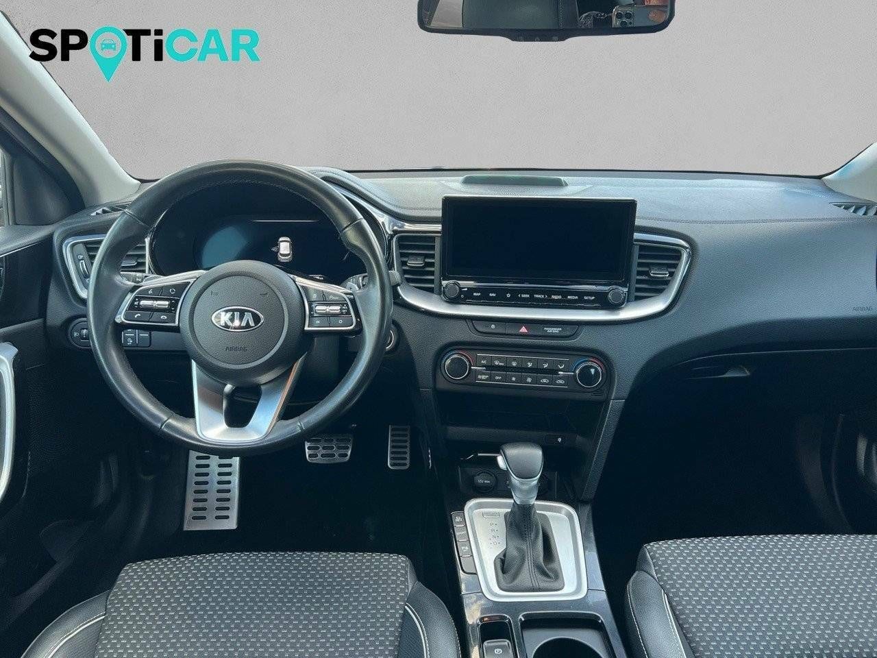 Foto Kia XCeed 8