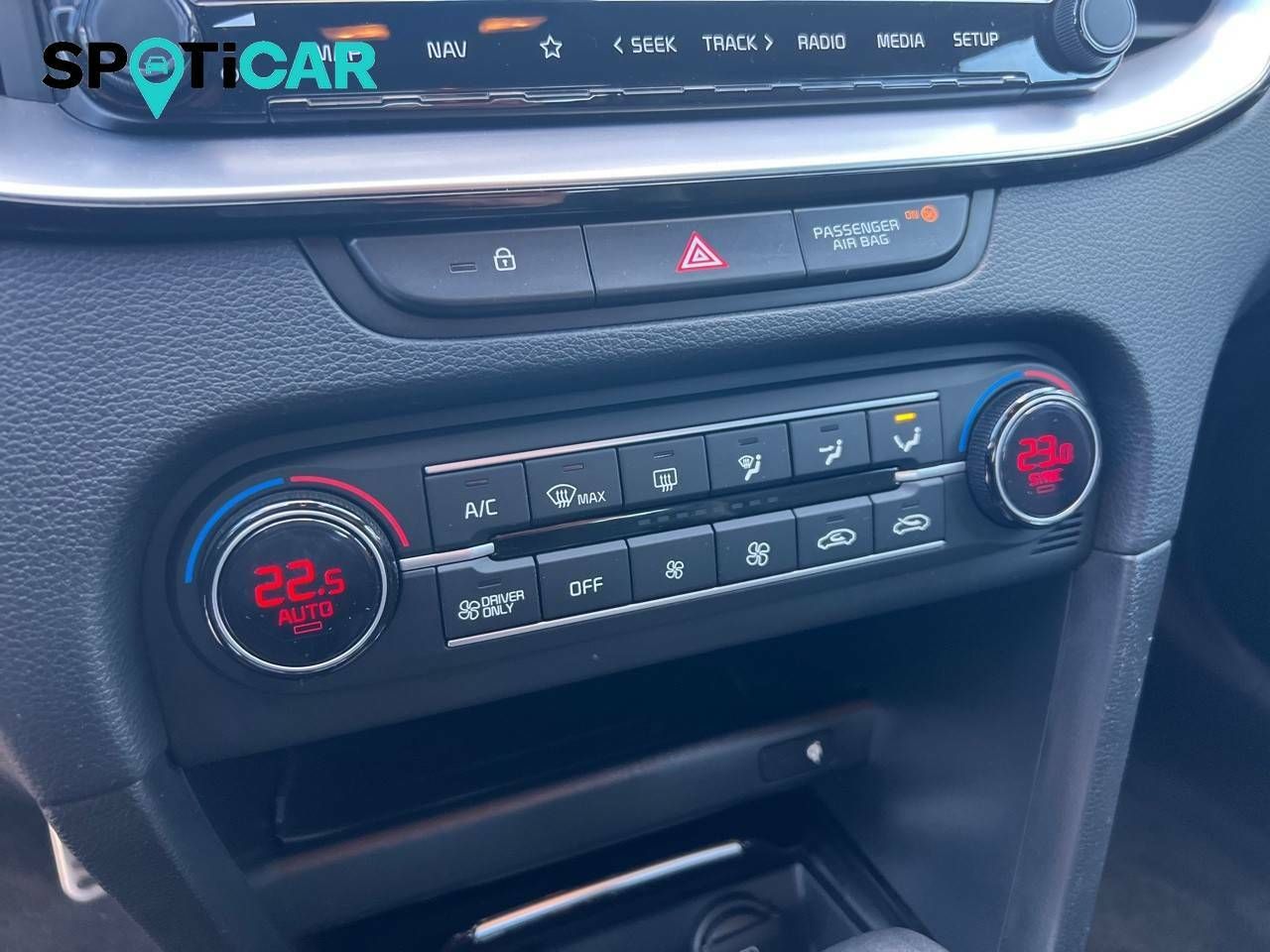 Foto Kia XCeed 19