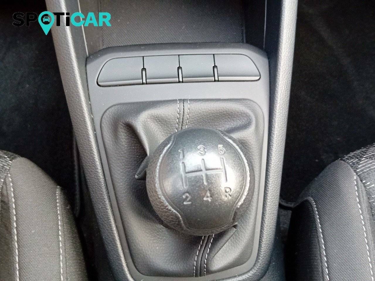 Foto Kia Rio 14