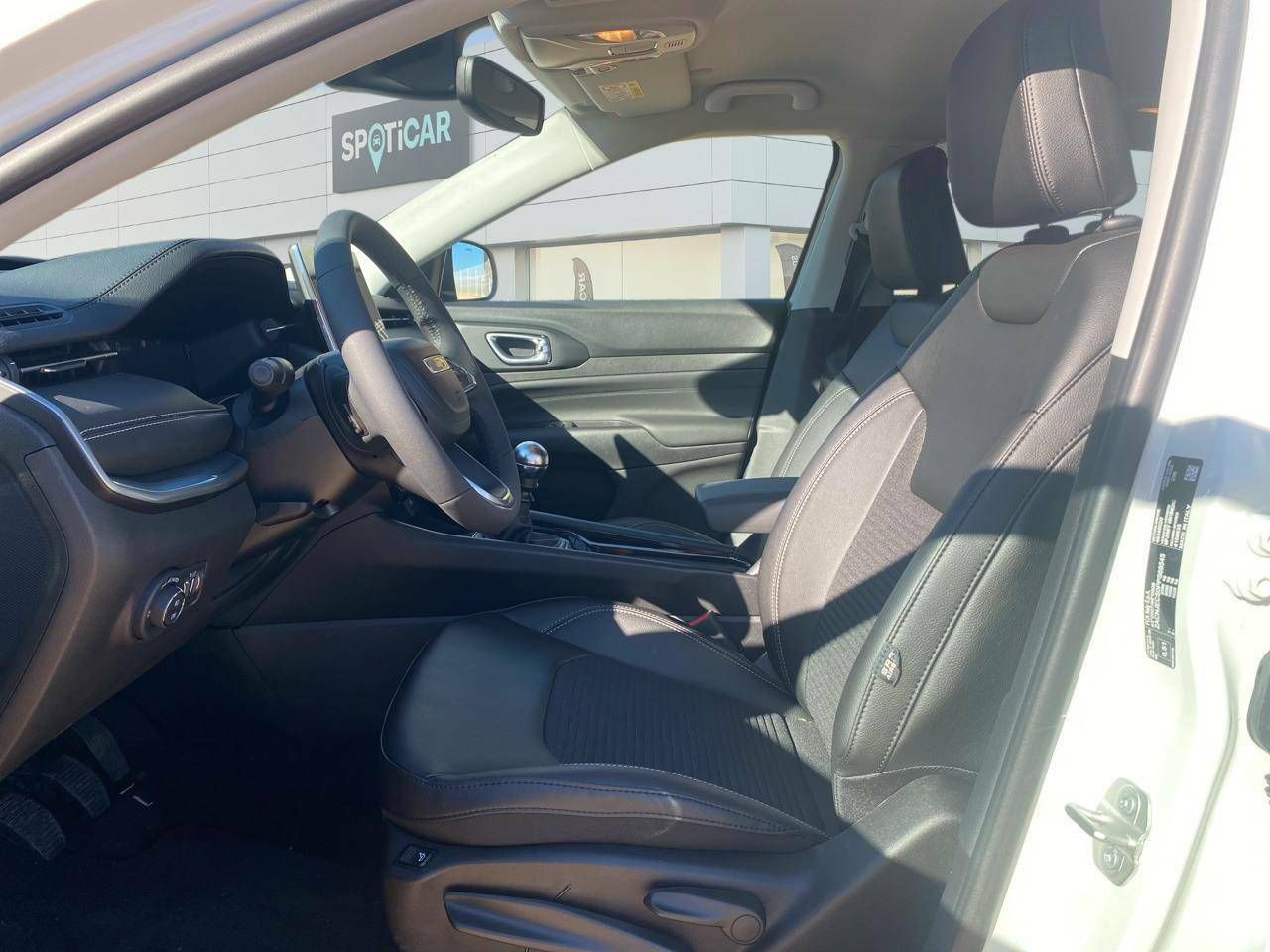 Foto Jeep Compass 12
