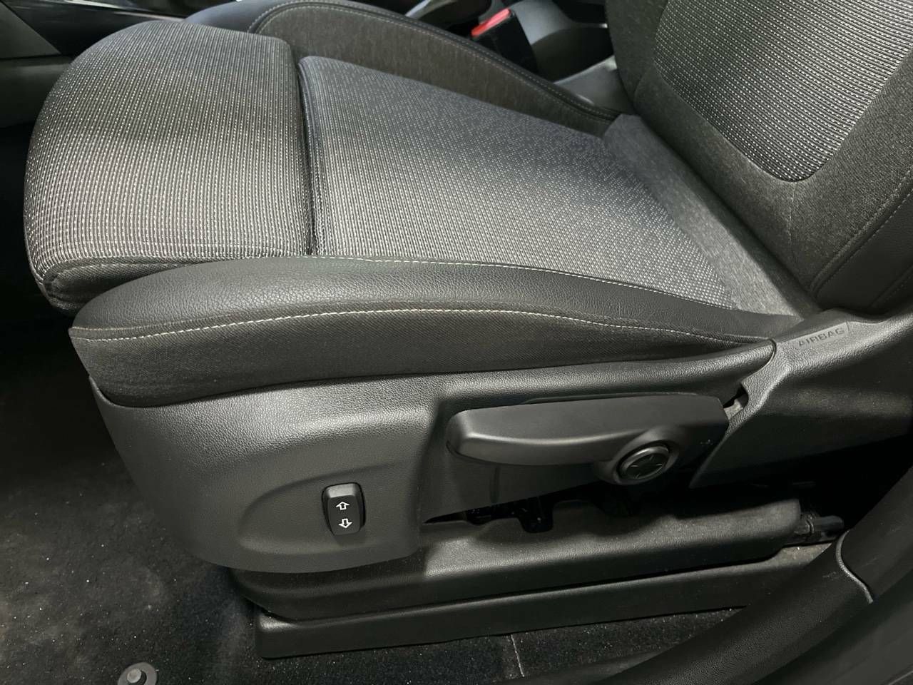 Foto Opel CrossLand 13