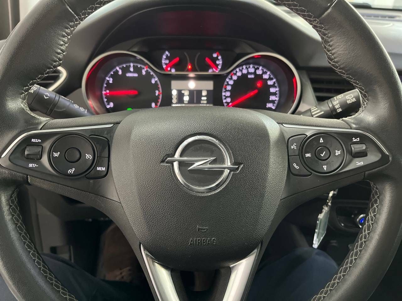 Foto Opel CrossLand 17