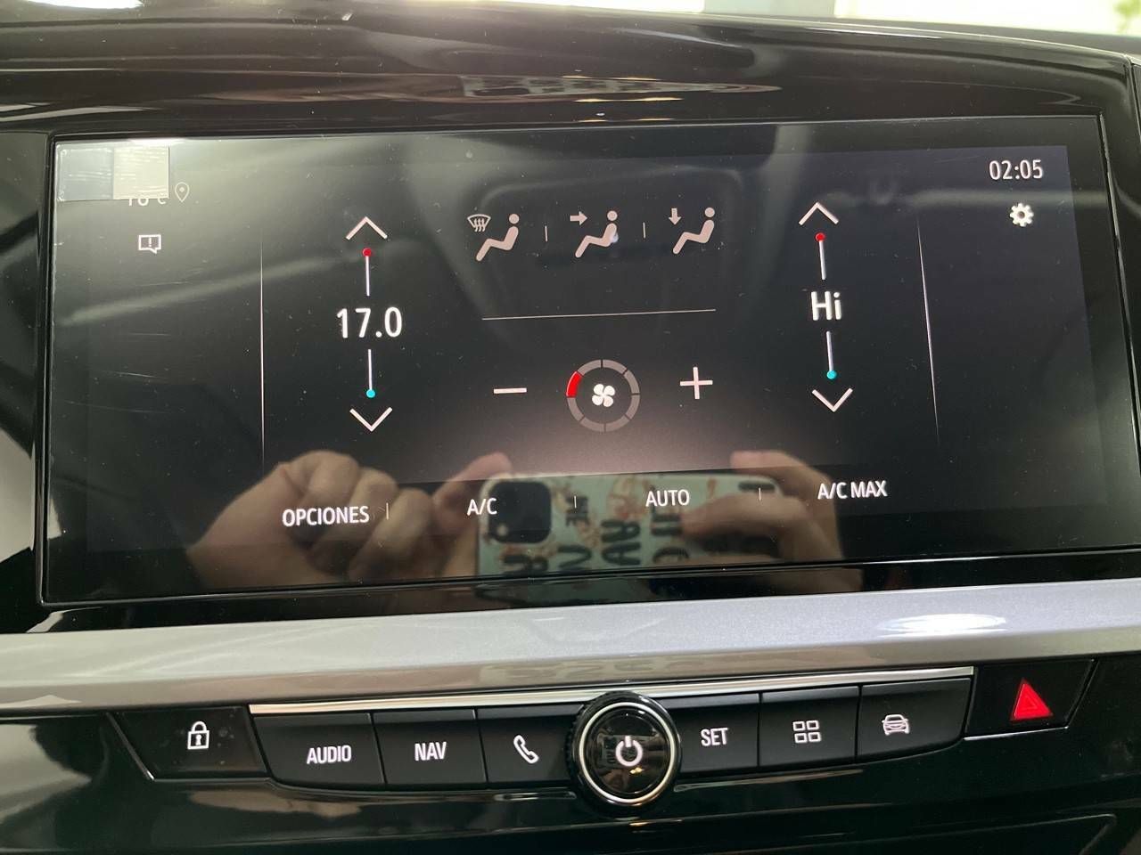 Foto Opel Grandland X 36