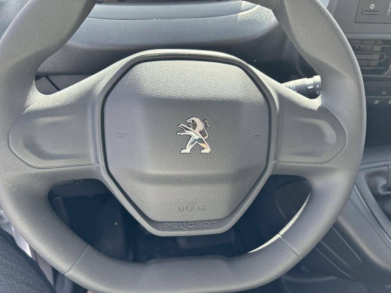 Foto Peugeot Partner 11