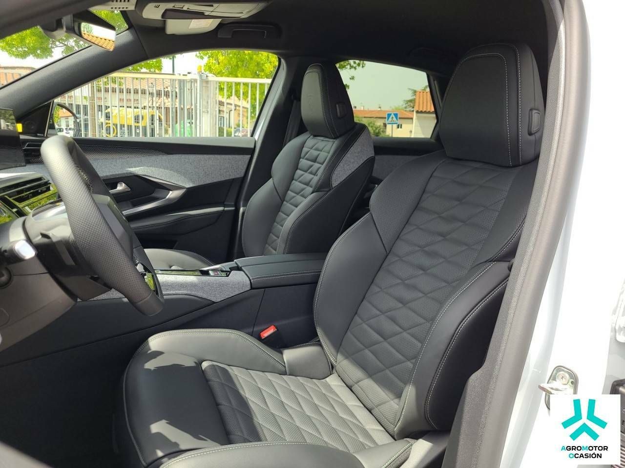 Foto Peugeot 3008 11