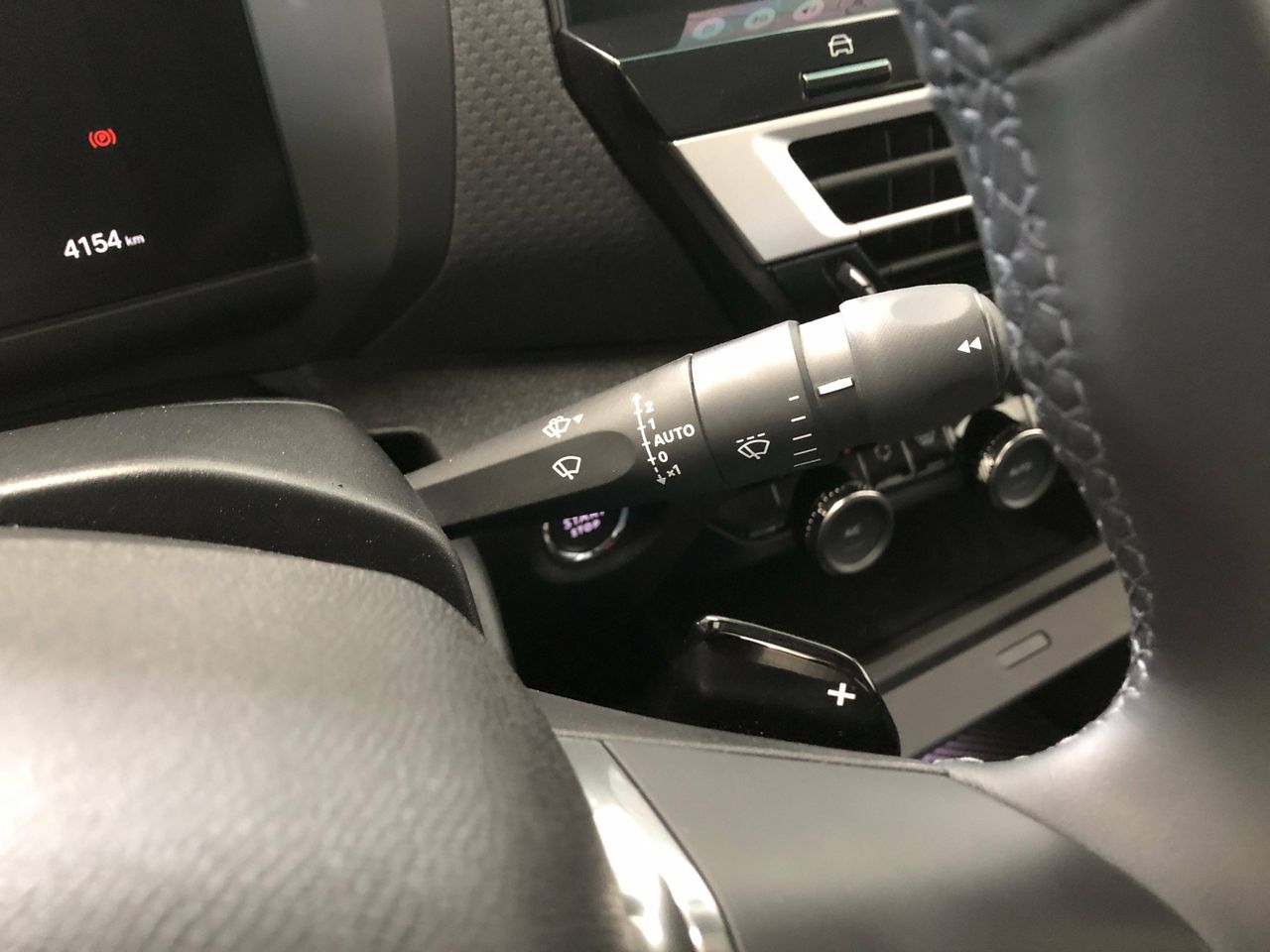 Foto Citroën C4 24