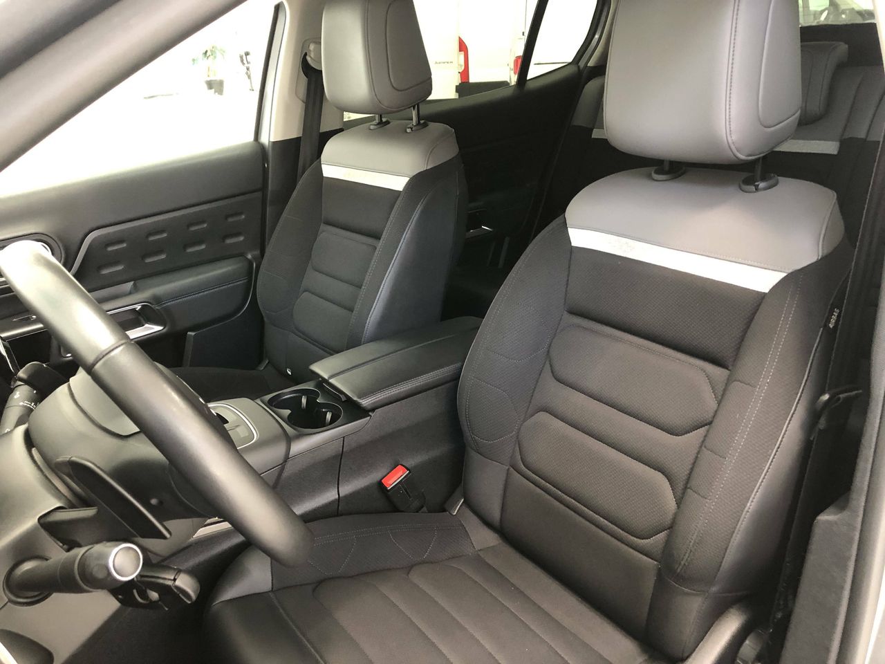 Foto Citroën C5 Aircross 9
