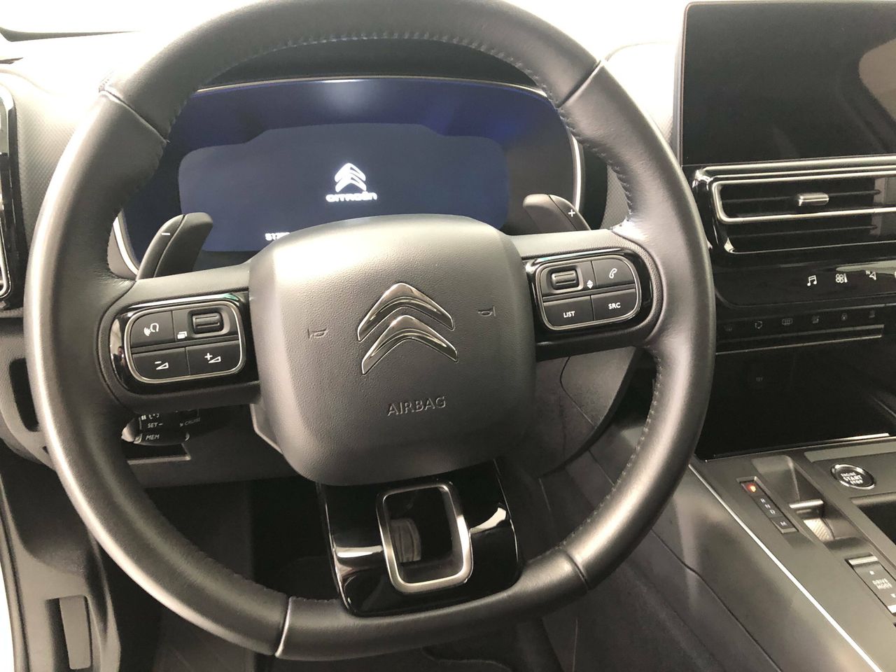 Foto Citroën C5 Aircross 23