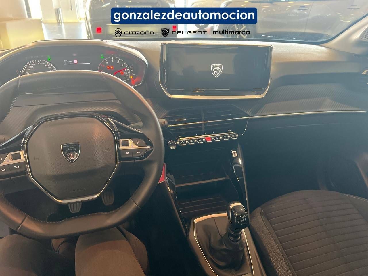 Foto Peugeot 208 8